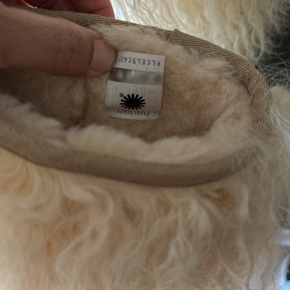 Women’s UGG Classic Short Mongolian Cuff Sand Boots #6 - Picture 6 of 10